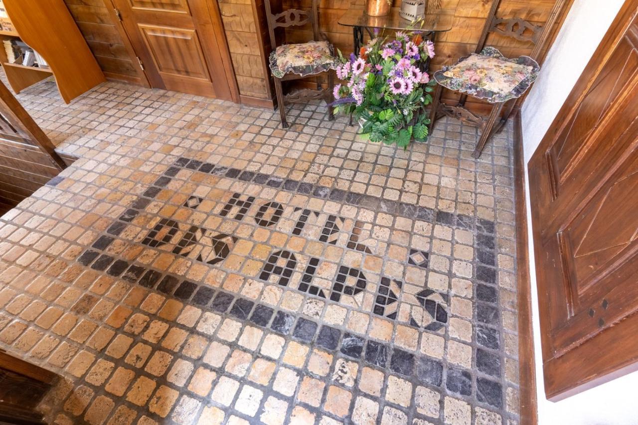 Hotel Des Alpes Saint-Rhemy-En-Bosses Exterior foto